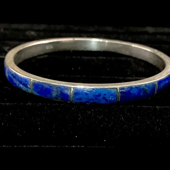 Vintage Native American Sterling Silver & Lapis Inlay Cuff Bracelet - Picture 7 of 10